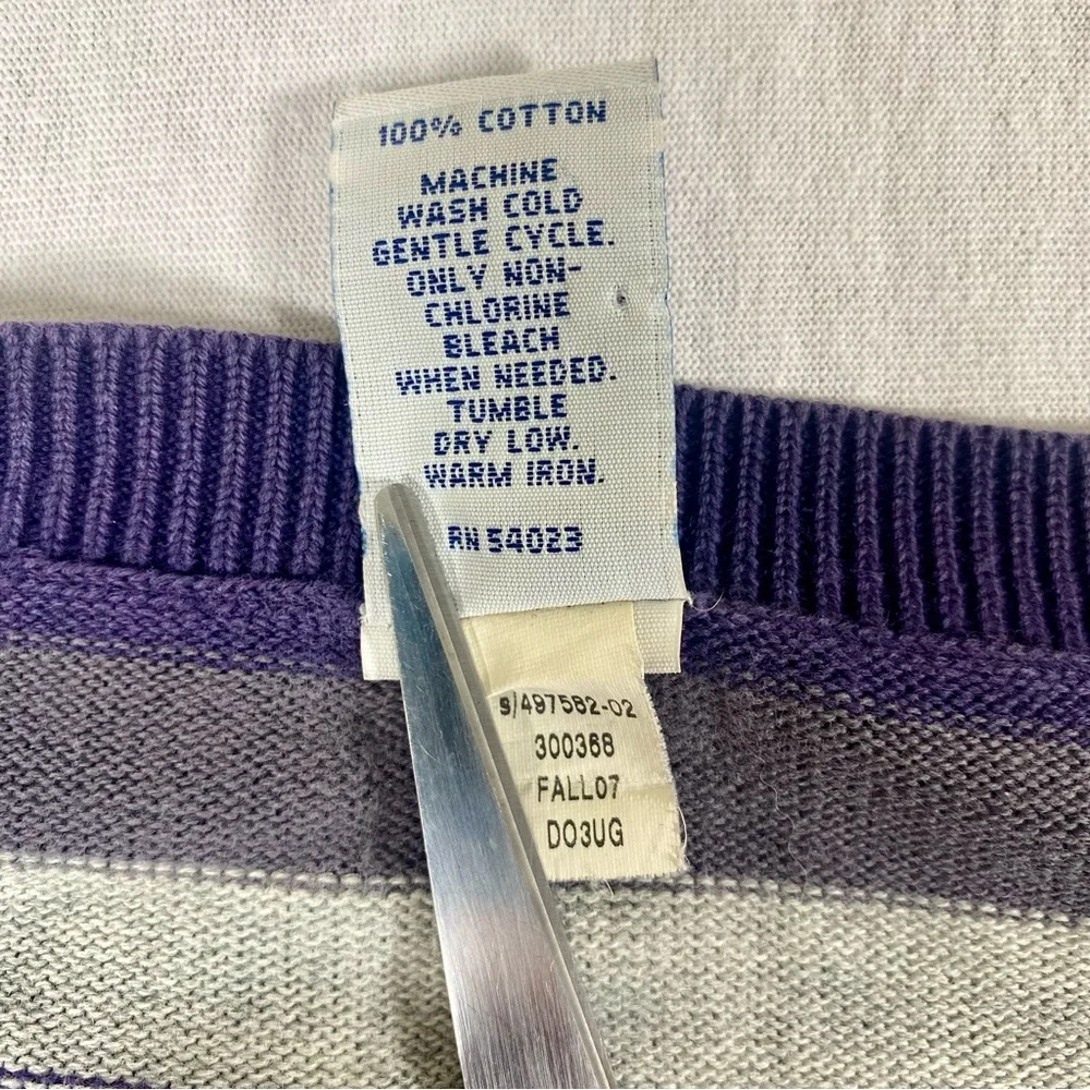 VTG GAP Men's L Purple and Gray Striped Crewneck Sweater